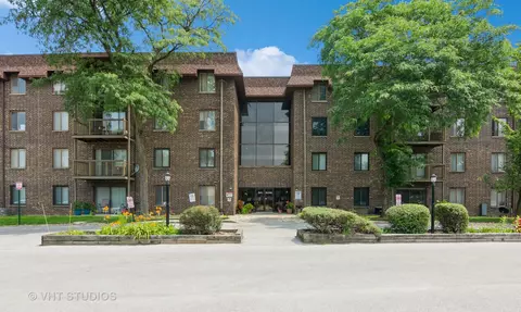 840 Elder Rd #A206, Homewood, IL 60430
