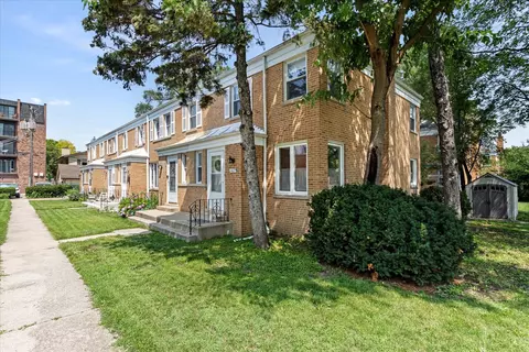 1420 N Harlem Ave #A, River Forest, IL 60305