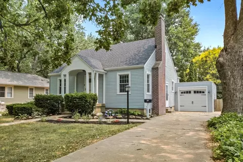 722 Foley Ave, Champaign, IL 61820