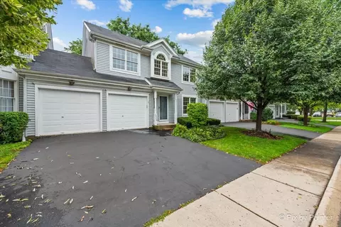 1009 Derby Crse, Saint Charles, IL 60174