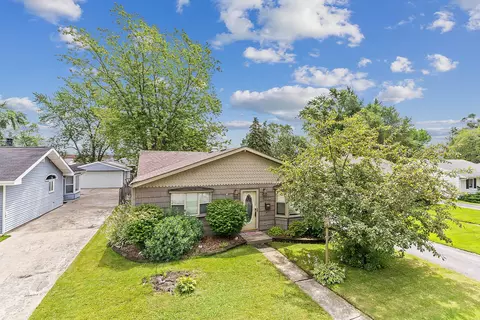 3221 Fairview Ave, South Chicago Heights, IL 60411