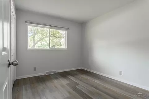 28 Hampton Rd, Montgomery, IL 60538 photo 17