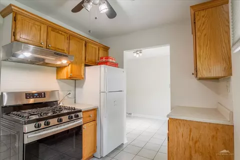 28 Hampton Rd, Montgomery, IL 60538 photo 11