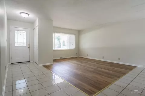 28 Hampton Rd, Montgomery, IL 60538 photo 5