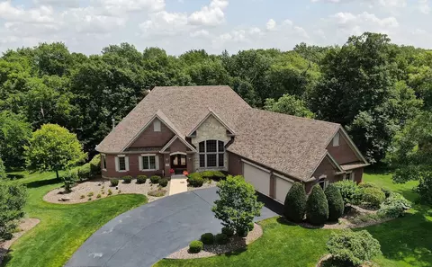 19725 S Regan Rd, New Lenox, IL 60451