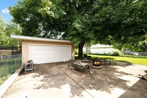 601 Seneca Dr, Aurora, IL 60506 photo 23