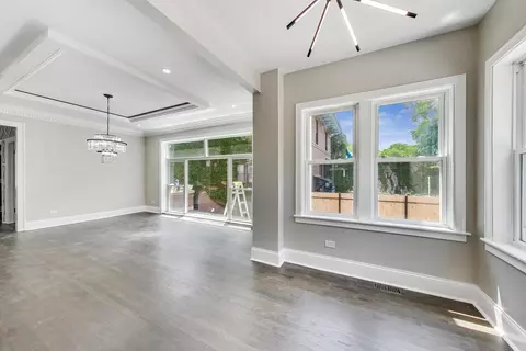 6934 S Constance Ave, Chicago, IL 60649 photo 9