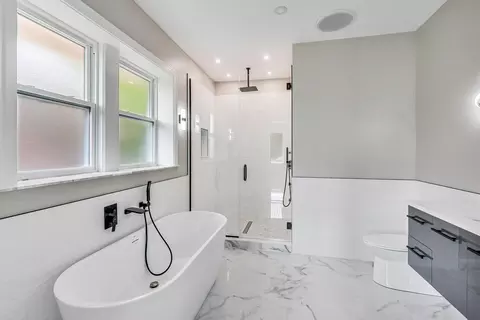 6934 S Constance Ave, Chicago, IL 60649 photo 23