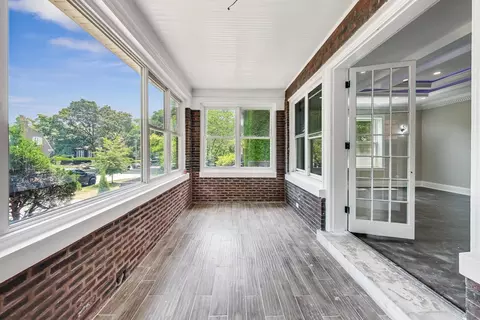 6934 S Constance Ave, Chicago, IL 60649 photo 7