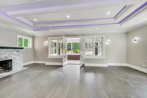 6934 S Constance Ave, Chicago, IL 60649 photo 3