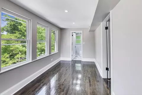 6934 S Constance Ave, Chicago, IL 60649 photo 30