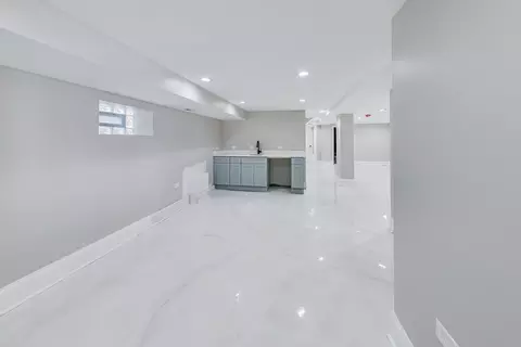 6934 S Constance Ave, Chicago, IL 60649 photo 39