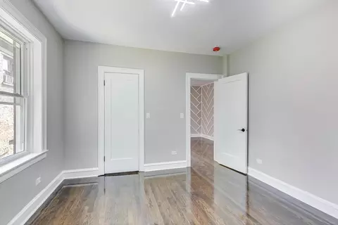 6934 S Constance Ave, Chicago, IL 60649 photo 27