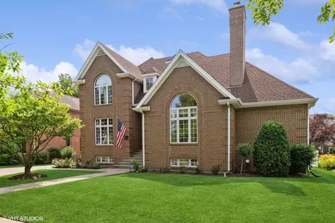 500 Leonard St, Park Ridge, IL 60068