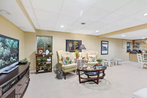 124 Hampton St, Cary, IL 60013 photo 24