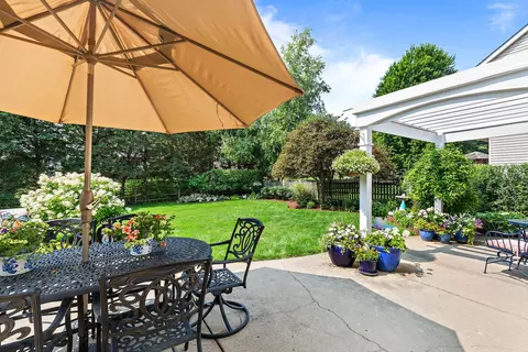 124 Hampton St, Cary, IL 60013 photo 30