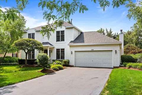 124 Hampton St, Cary, IL 60013