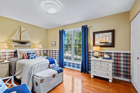 124 Hampton St, Cary, IL 60013 photo 22