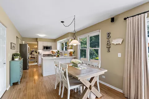 124 Hampton St, Cary, IL 60013 photo 11