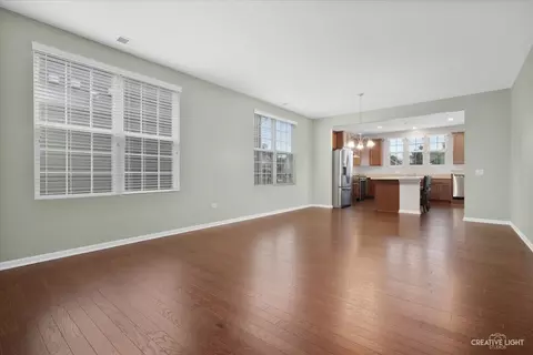 812 Rocky Gap Dr, Elgin, IL 60124 photo 5