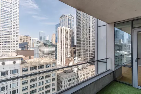 8 E Randolph St #1806, Chicago, IL 60601 photo 19