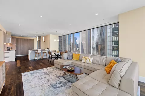 363 E Wacker Dr #2702, Chicago, IL 60601 photo 3