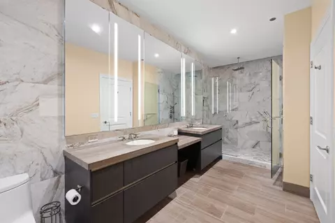 363 E Wacker Dr #2702, Chicago, IL 60601 photo 9