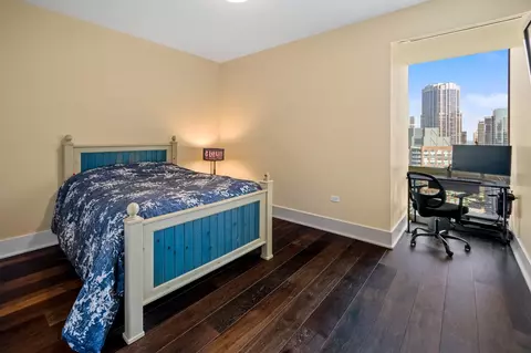 363 E Wacker Dr #2702, Chicago, IL 60601 photo 11