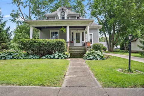 109 E Hickory St, Fairbury, IL 61739
