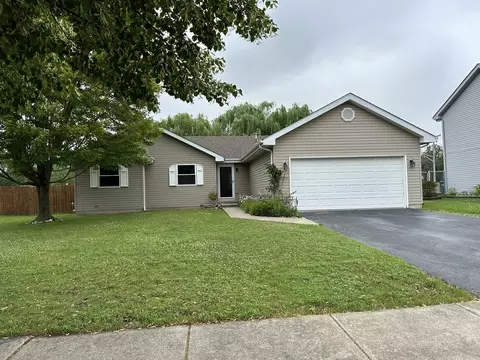 921 Meadowbrook Rd, Elwood, IL 60421