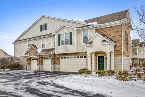 1357 Scarboro Rd #502, Schaumburg, IL 60193