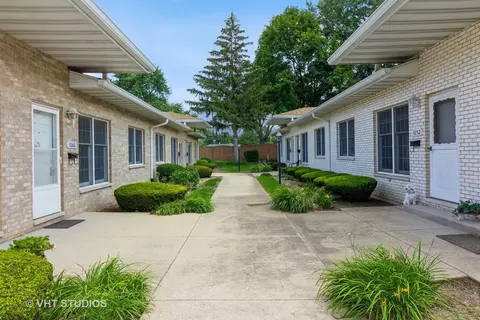 1066 Chovan Dr #0, Joliet, IL 60435