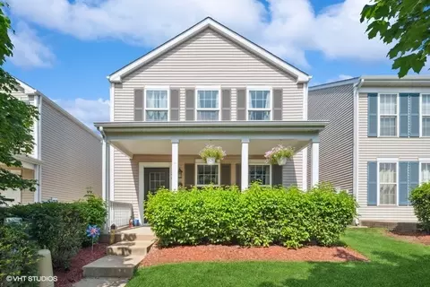 146 Presidential Blvd, Oswego, IL 60543