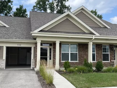 755 Verandah Dr, Hanover Park, IL 60133