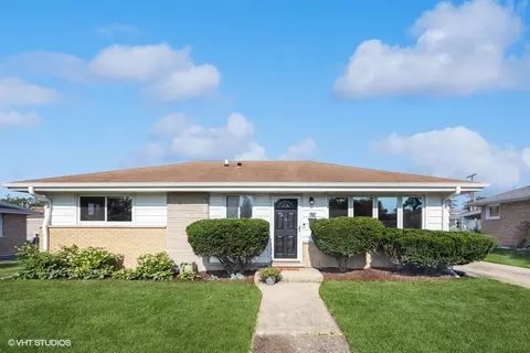 3 N528 Willow Rd, Elmhurst, IL 60126