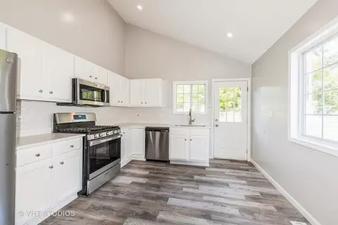 2236 Wright Ave, North Chicago, IL 60064 photo 4