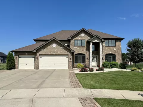 9284 Star Ct, Frankfort, IL 60423
