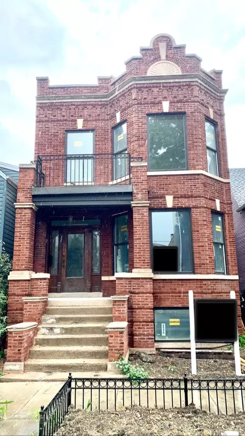 2620 N Richmond St, Chicago, IL 60647