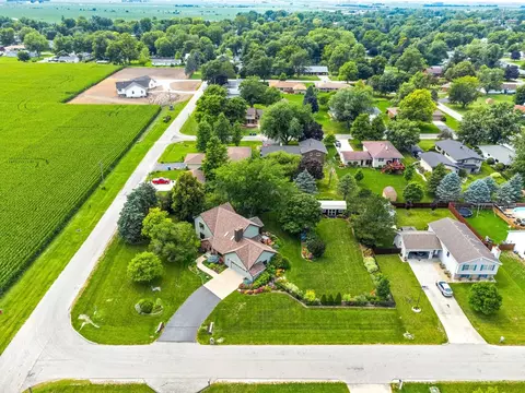 614 Morningside Dr, Chenoa, IL 61726 photo 50