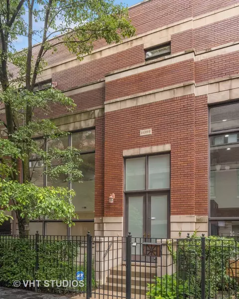 2659 N Ashland Ave #9, Chicago, IL 60614
