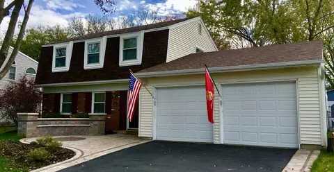 1113 Roslyn Ln, Schaumburg, IL 60194