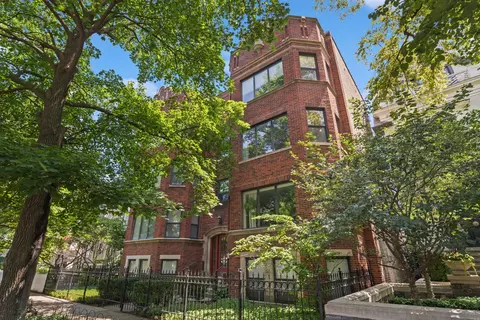 2439 N Burling St #2, Chicago, IL 60614