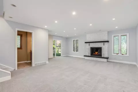 1570 Burning Trl, Wheaton, IL 60189 photo 14