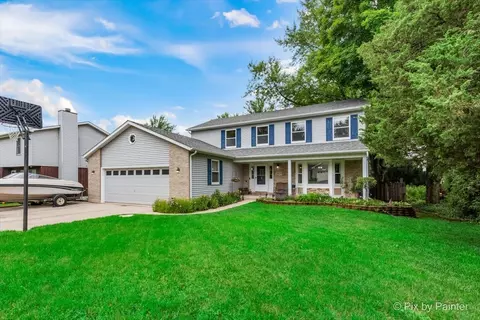 205 E Oak St, Lake In The Hills, IL 60156