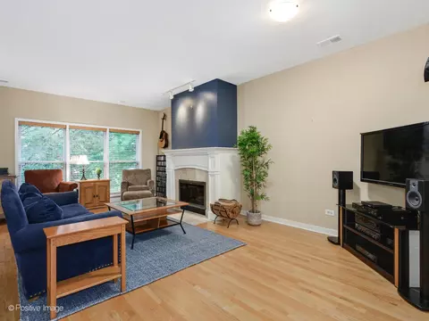 1314 W Grenshaw St #B, Chicago, IL 60607 photo 6