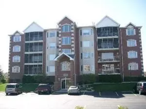 7911 Trinity Cir #4SE, Tinley Park, IL 60487