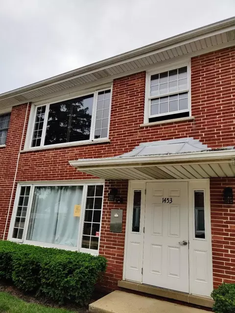 1453 Plymouth Pl #2E, Glenview, IL 60025