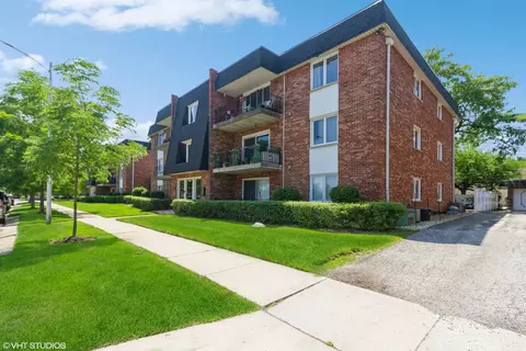 10732 Kilpatrick Ave #2NW, Oak Lawn, IL 60453