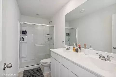 3831 Currant Ln, Elgin, IL 60124 photo 12