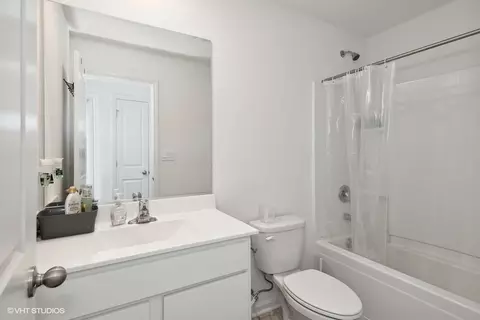 3831 Currant Ln, Elgin, IL 60124 photo 15